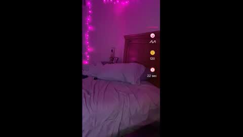 ajsquirts online show from 11/22/25, 12:37