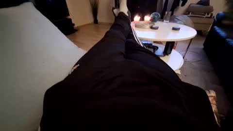 ak_2 online show from 01/07/26, 08:06