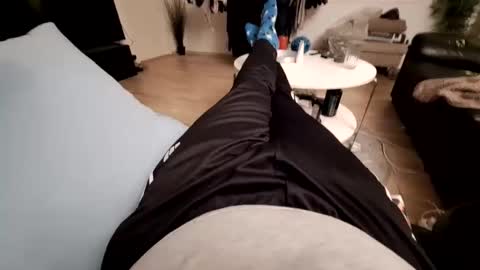 ak_2 online show from 01/15/26, 06:40