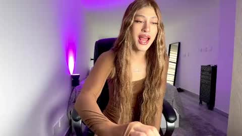             online show from 05/09/26, 05:40