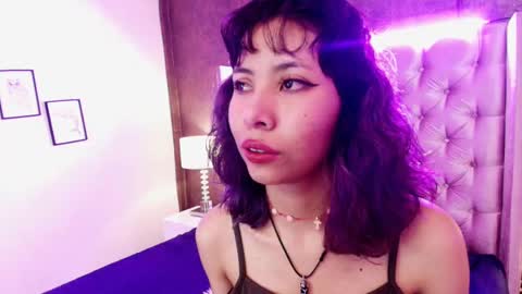 Snapshot of akane_uwu chatting on 02/17/25, 12:38 A K A N E  U W U online show from 02/17/25, 12:38