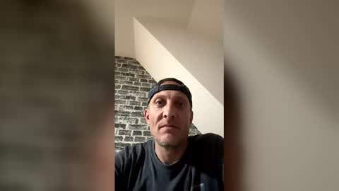 akangura online show from 04/30/26, 01:01