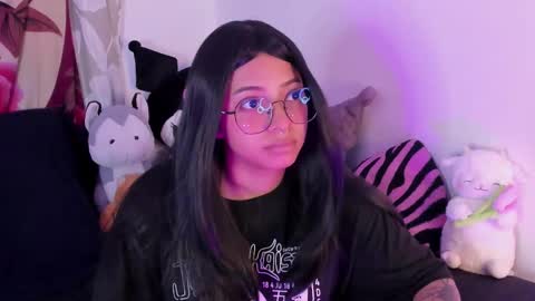 Akari online show from 01/19/26, 02:04