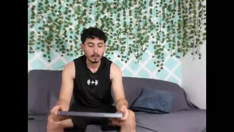 akary01 online show from 10/19/25, 08:09