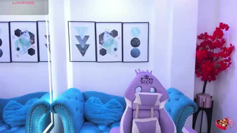 Snapshot of akaza_hakuji_ chatting on 03/02/26, 12:34 Azaka online show from 03/02/26, 12:34