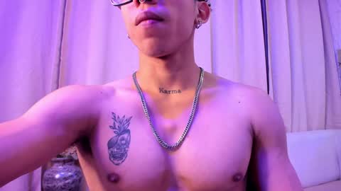 Snapshot of akazaboy chatting on 01/18/25, 04:37 akazaboy online show from 01/18/25, 04:37