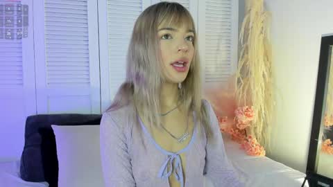 Snapshot of akemi__ chatting on 05/28/26, 02:36 Abby Angel online show from 05/28/26, 02:36