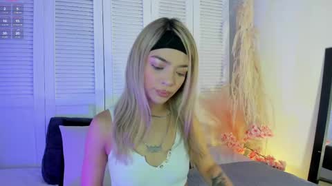 Snapshot of akemi__ chatting on 06/01/26, 04:41 Abby Angel online show from 06/01/26, 04:41