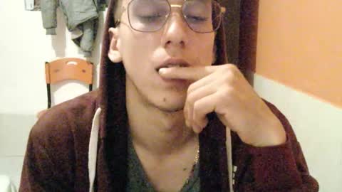 My love online show from 09/25/25, 12:03