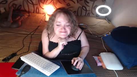 Natalie online show from 01/21/25, 03:21