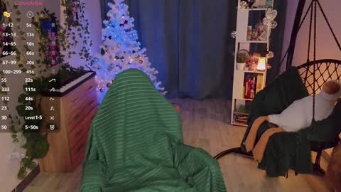 Snapshot of akinohana chatting on 12/18/24, 08:42 Aki online show from 12/18/24, 08:42