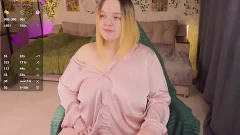 Aki online show from 11/01/25, 11:34