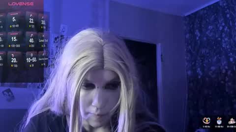 Snapshot of akira_ivyy chatting on 09/19/25, 05:57 Akira online show from 09/19/25, 05:57