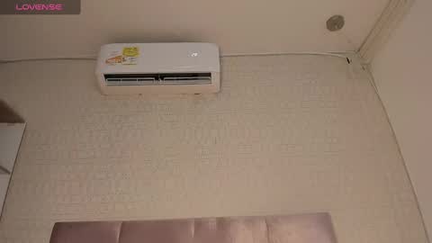 akira_sweet_ online show from 09/10/25, 04:01