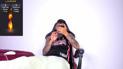 Akira online show from 03/02/25, 01:04