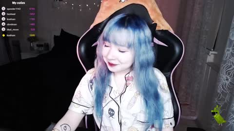 akirahartyx online show from 01/14/25, 01:28