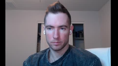 Alex online show from 11/27/25, 01:18