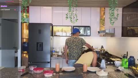 Al Fox  Miko Fortuni  online show from 01/09/25, 03:12