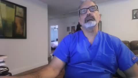 aladdin31673 online show from 04/15/26, 11:16