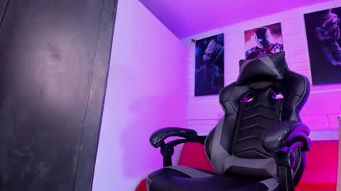 Alahia Rodriguez online show from 11/01/25, 08:22