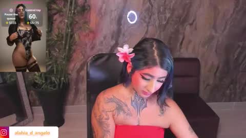 Snapshot of alahia_dangelo_ chatting on 03/26/26, 06:46 ALAHIA online show from 03/26/26, 06:46