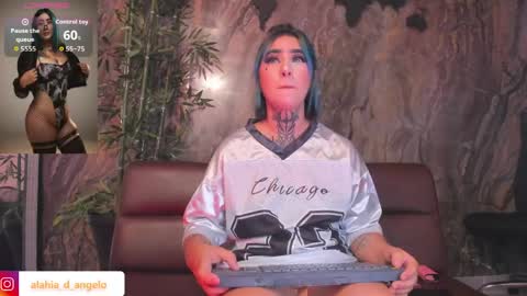 Snapshot of alahia_dangelo_ chatting on 04/09/26, 01:27 ALAHIA online show from 04/09/26, 01:27