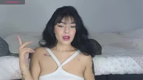 Snapshot of alahia_demon chatting on 12/27/24, 11:42 alahia online show from 12/27/24, 11:42