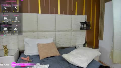 AlahiaEvanss online show from 05/19/26, 03:02