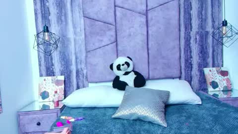 AlahiaEvansz online show from 02/15/26, 03:03