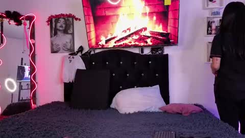 Alaia online show from 10/19/25, 11:16