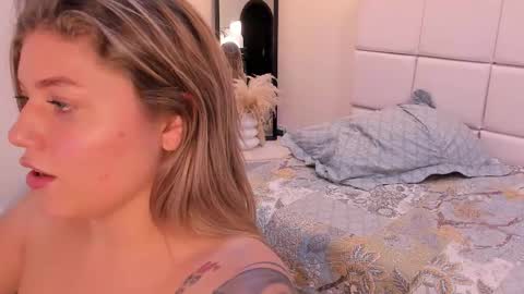 Snapshot of alaia_greyy chatting on 02/13/26, 11:23 Alaia online show from 02/13/26, 11:23