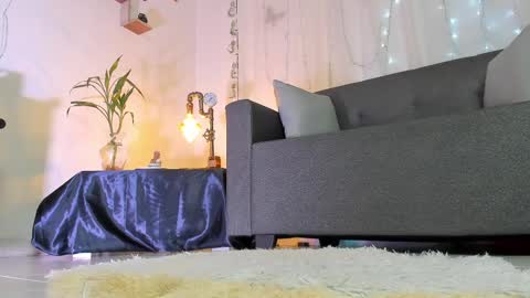 Alaia online show from 02/20/25, 10:26