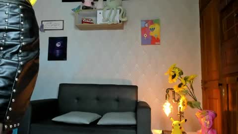 Snapshot of alaia_love77 chatting on 05/11/26, 06:49 Alaia online show from 05/11/26, 06:49