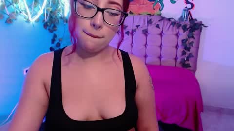 alaia online show from 04/14/26, 01:50