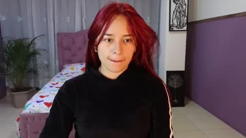 Alaia Skater online show from 10/08/25, 10:35