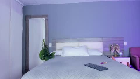 alaiaguerra online show from 09/22/25, 02:41