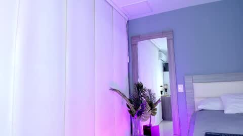 alaiaguerra online show from 10/06/25, 07:33