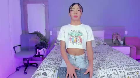 alaiaguerra online show from 10/15/25, 07:58