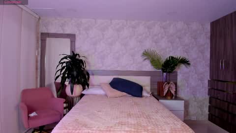 alaiaguerra online show from 04/08/26, 07:36