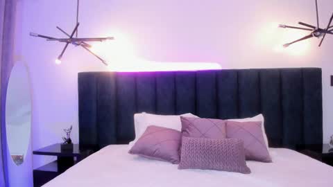 Alaia online show from 04/08/26, 07:47