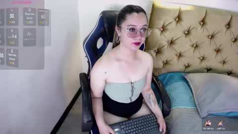 Alaiia    online show from 12/19/25, 07:10