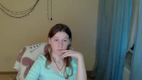 Anna online show from 04/25/26, 01:41