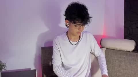 alan18n online show from 03/11/25, 04:07