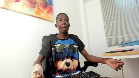 alan_blacke online show from 11/19/25, 01:22