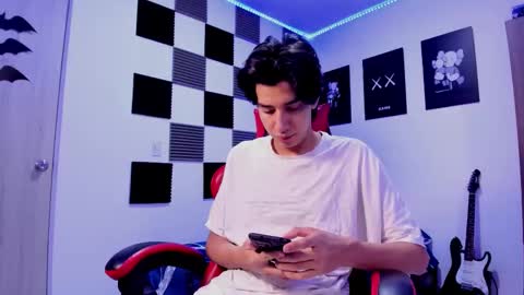 Alan Boy online show from 12/04/25, 12:03