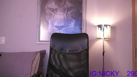 alan_morrys online show from 04/21/26, 02:51