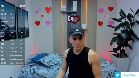 Alan  Kevin can we reach 100 thumbs up please guys  online show from 02/07/26, 07:06