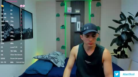 Alan  Kevin can we reach 100 thumbs up please guys  online show from 03/17/26, 07:06