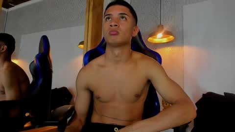 ---Alan--- online show from 04/12/26, 04:28