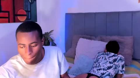 Alan and Criss - WE JUST FRIENDS WITH BENEFITS BOTH VERS online show from 10/10/25, 02:21